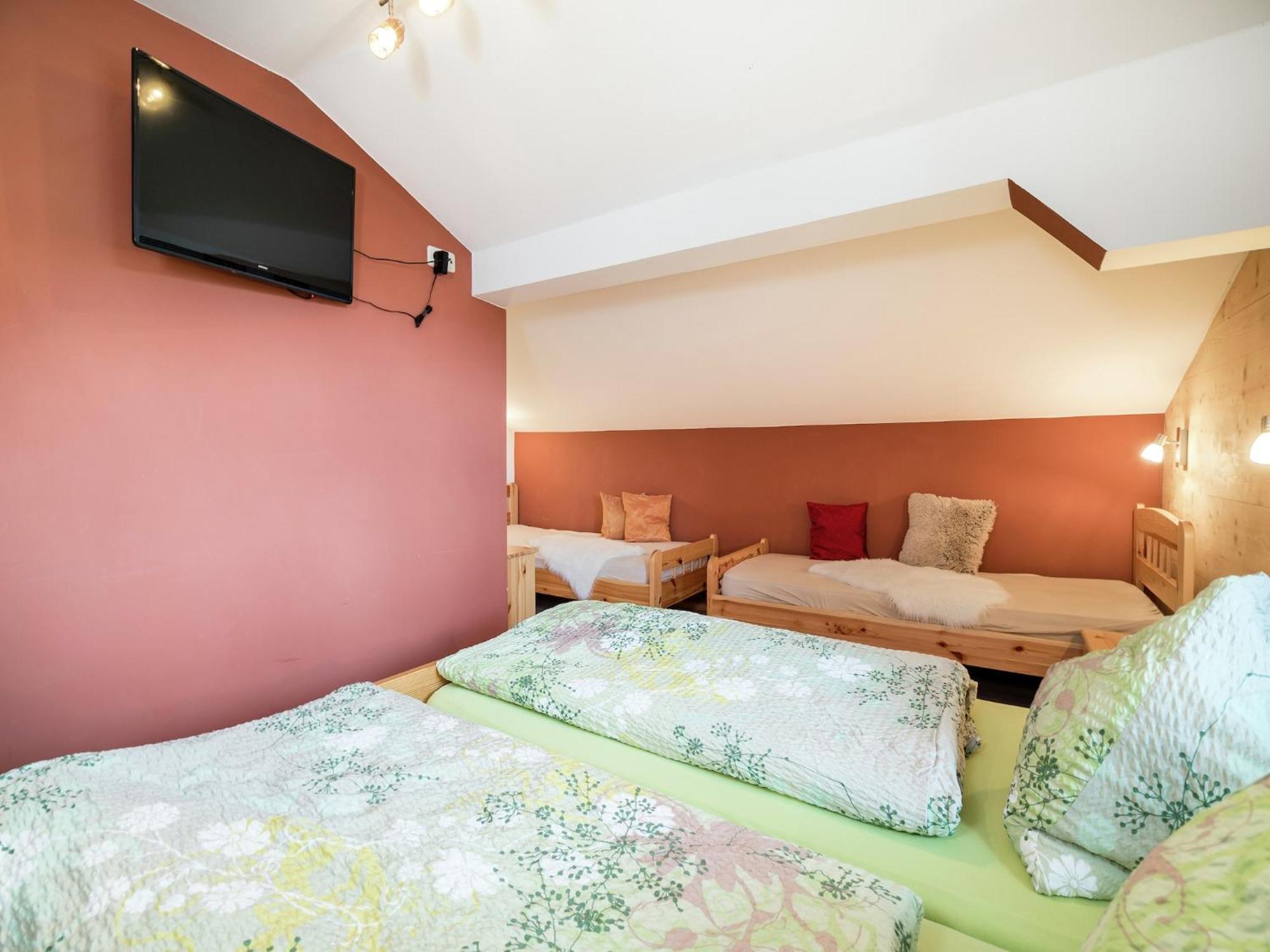 Cozy Feel Good Holiday Apartment In Leogang