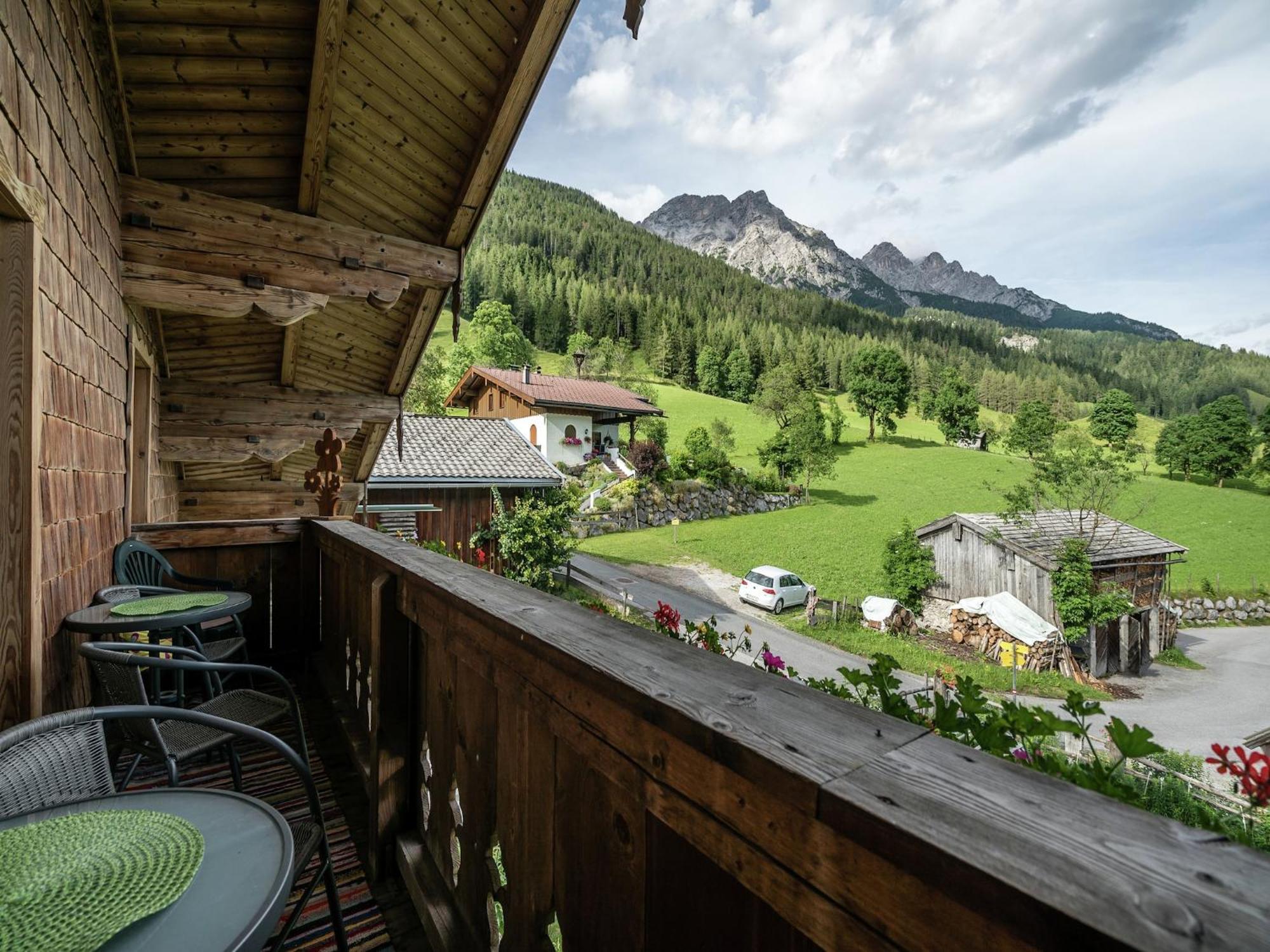 Apartment Cozy Feel Good Holiday Apartment In Leogang Leogang