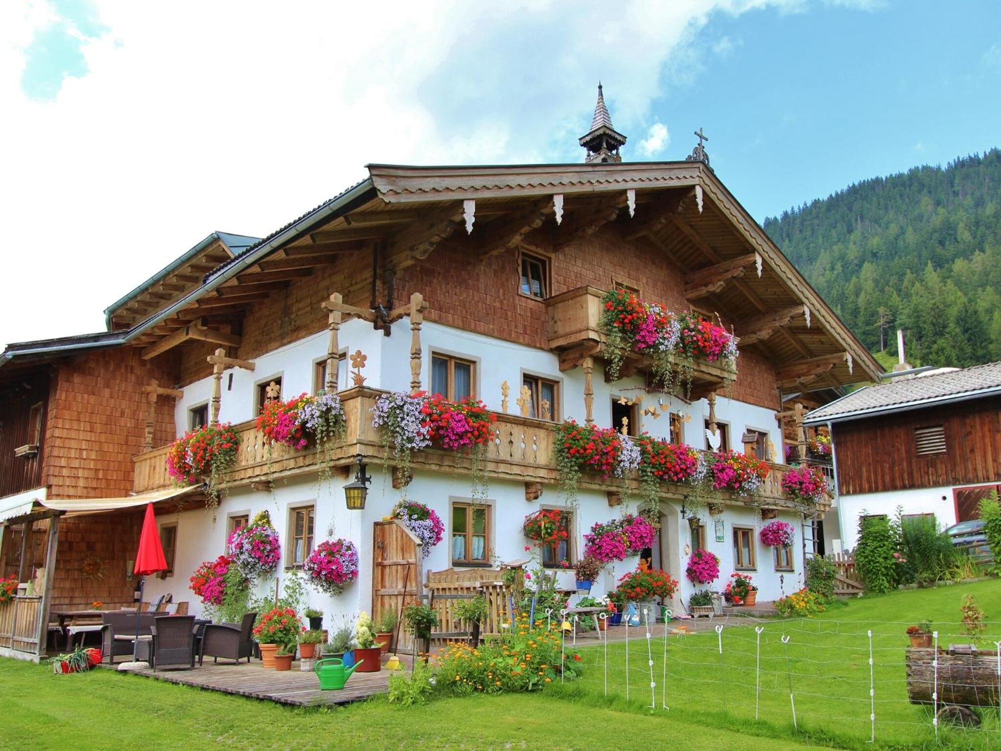 Apartment Cozy Feel Good Holiday Apartment In Leogang *