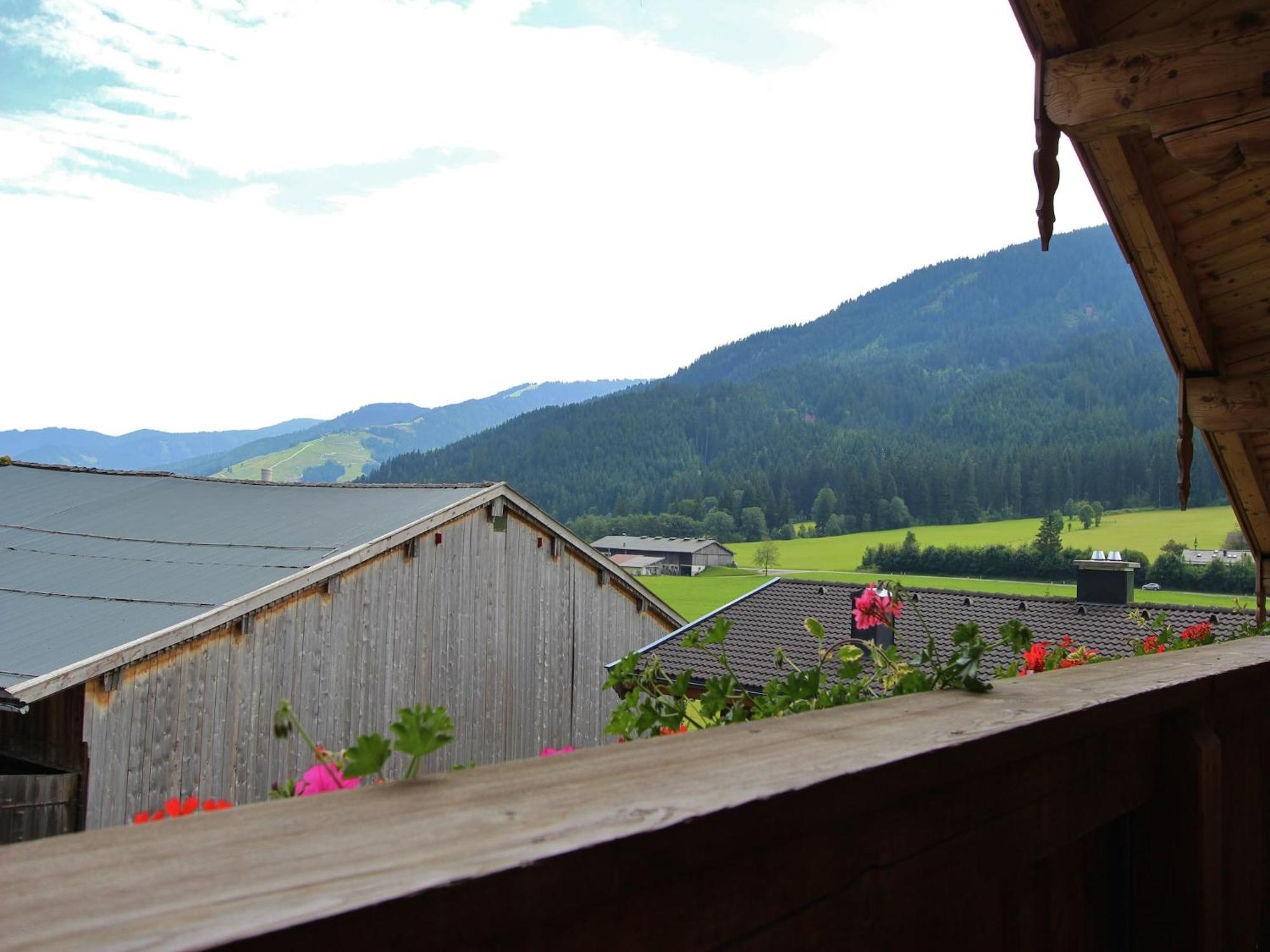 Apartment Cozy Feel Good Holiday Apartment In Leogang