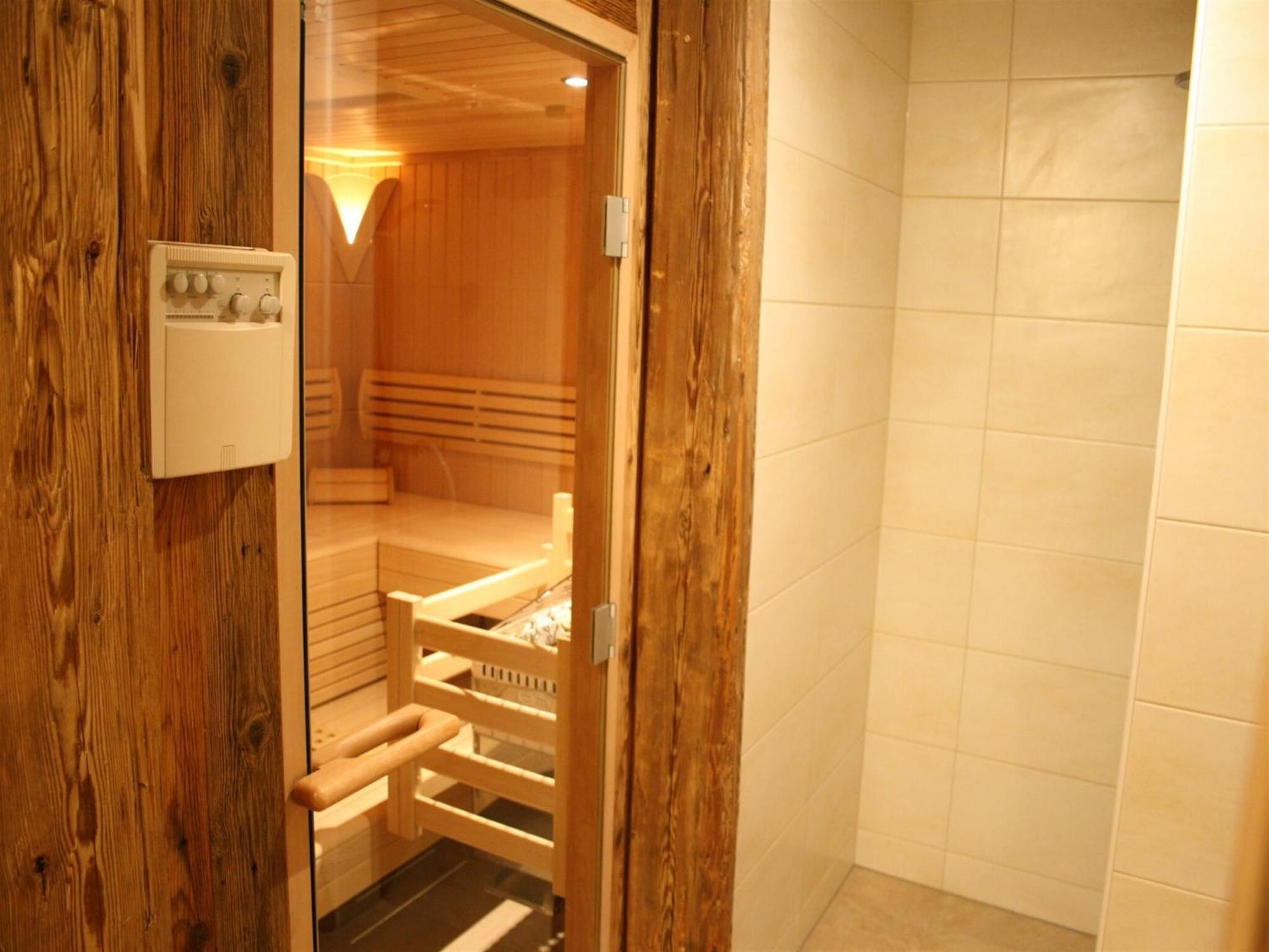 Cozy Feel Good Holiday Apartment In Leogang Apartment